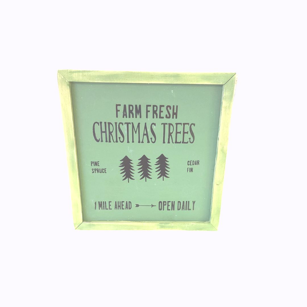Green Farm Fresh Christmas Trees Sign image 0